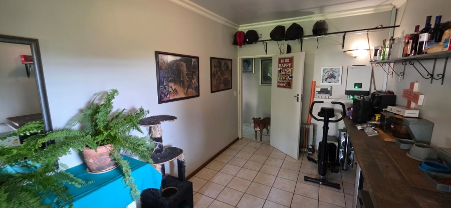 3 Bedroom Property for Sale in Flamwood North West